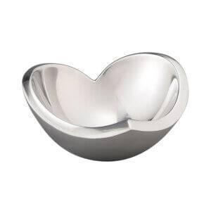Love Bowl fits wonderfully at home or for service at the dining table.